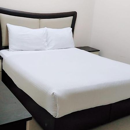 Al Khaleej Plaza Furnished Apartments Llc Acman Dış mekan fotoğraf
