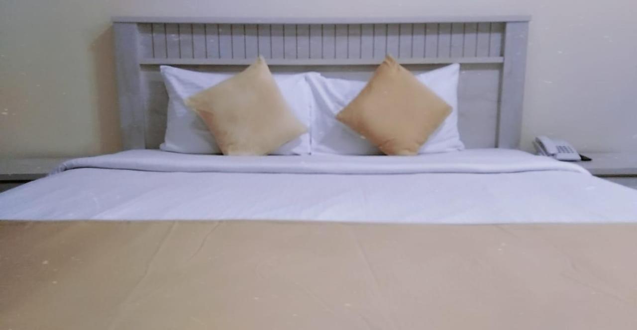 Al Khaleej Plaza Furnished Apartments Llc Acman Dış mekan fotoğraf